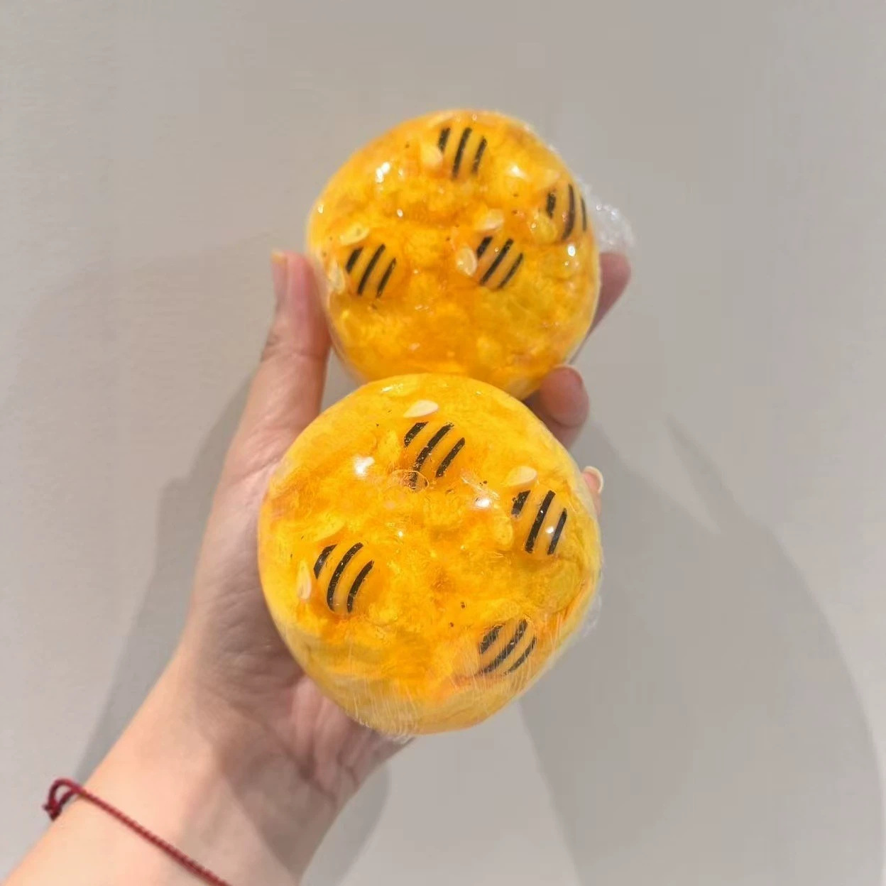 Crunchy Honey Jar Ball Squishy - огляд і ціна Party Games For Adults And Kids